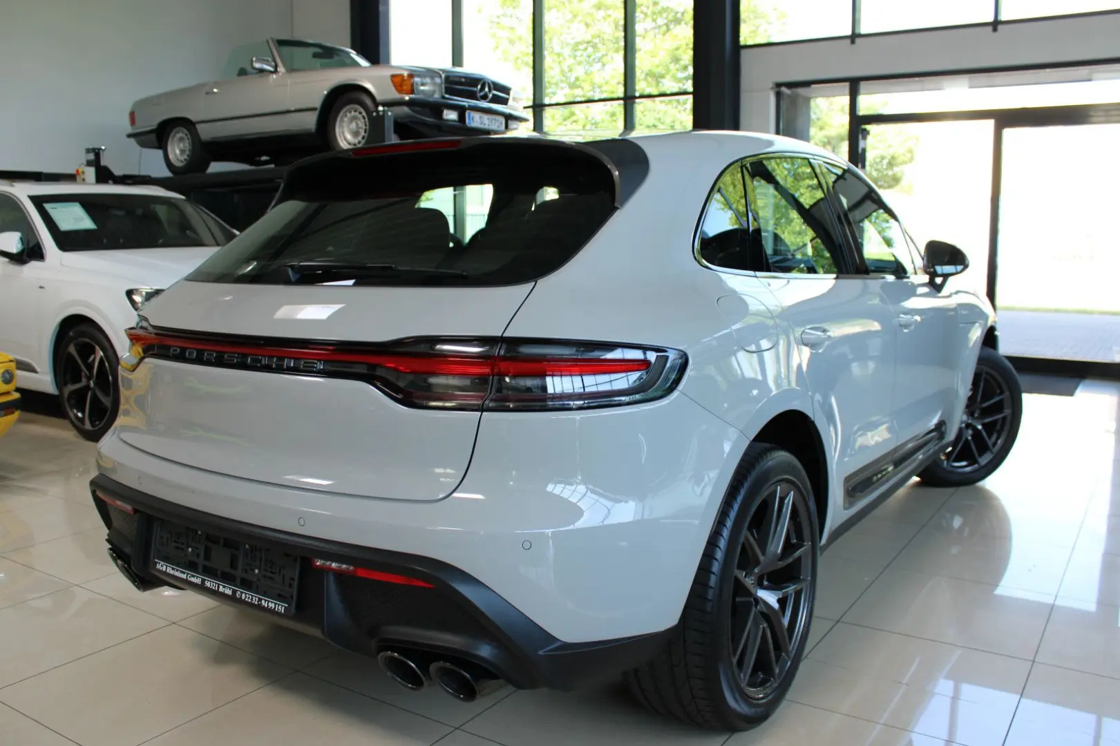 MACAN III T PDK 265PS PANORAMA KREIDE 1HAND TOP*