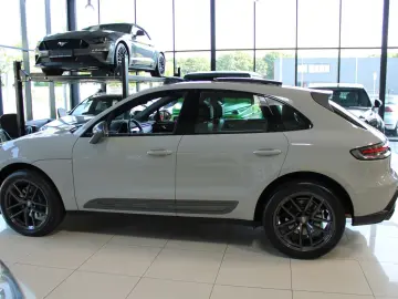 MACAN III T PDK 265PS PANORAMA KREIDE 1HAND TOP*