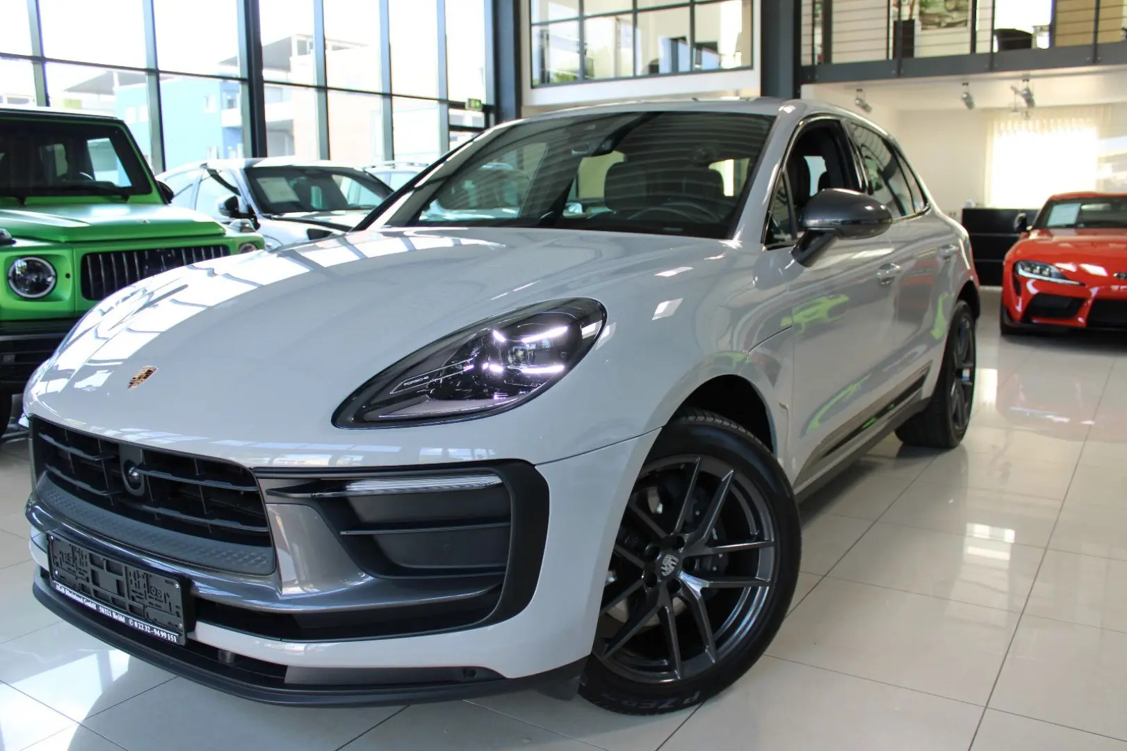 MACAN III T PDK 265PS PANORAMA KREIDE 1HAND TOP*