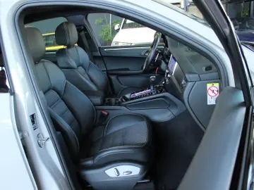MACAN III T PDK 265PS PANORAMA KREIDE 1HAND TOP*