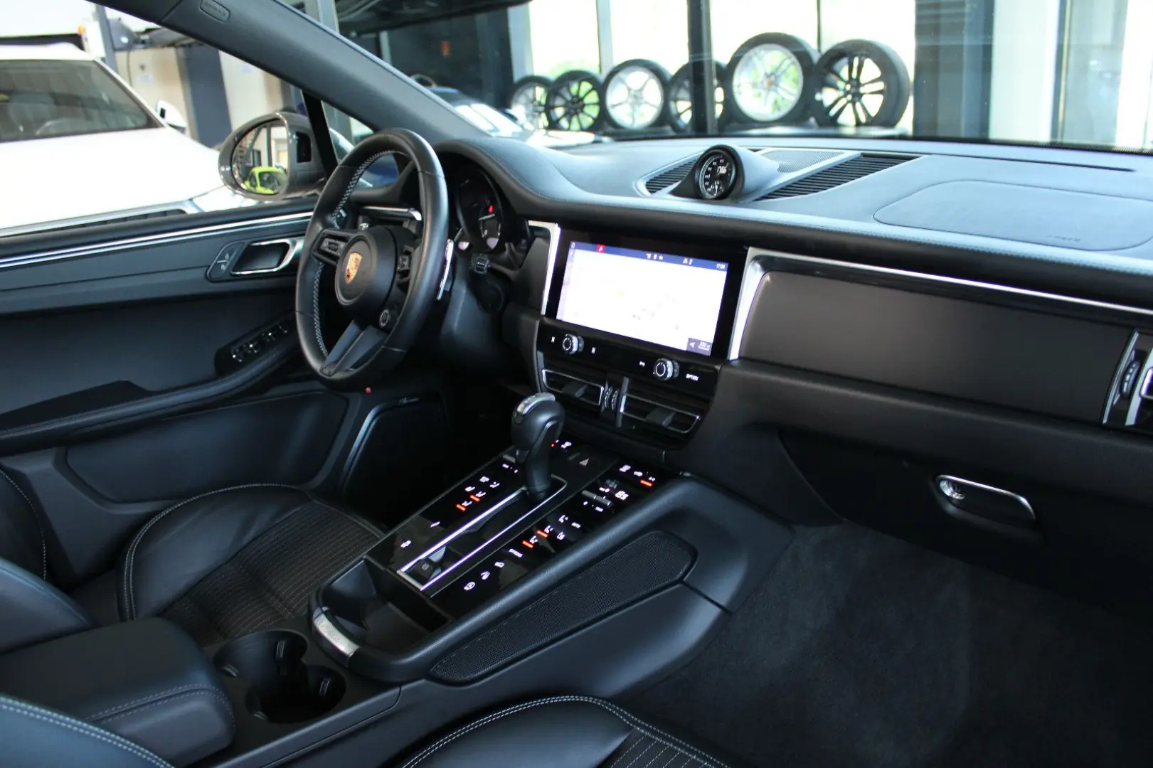 MACAN III T PDK 265PS PANORAMA KREIDE 1HAND TOP*