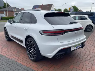 Macan *21