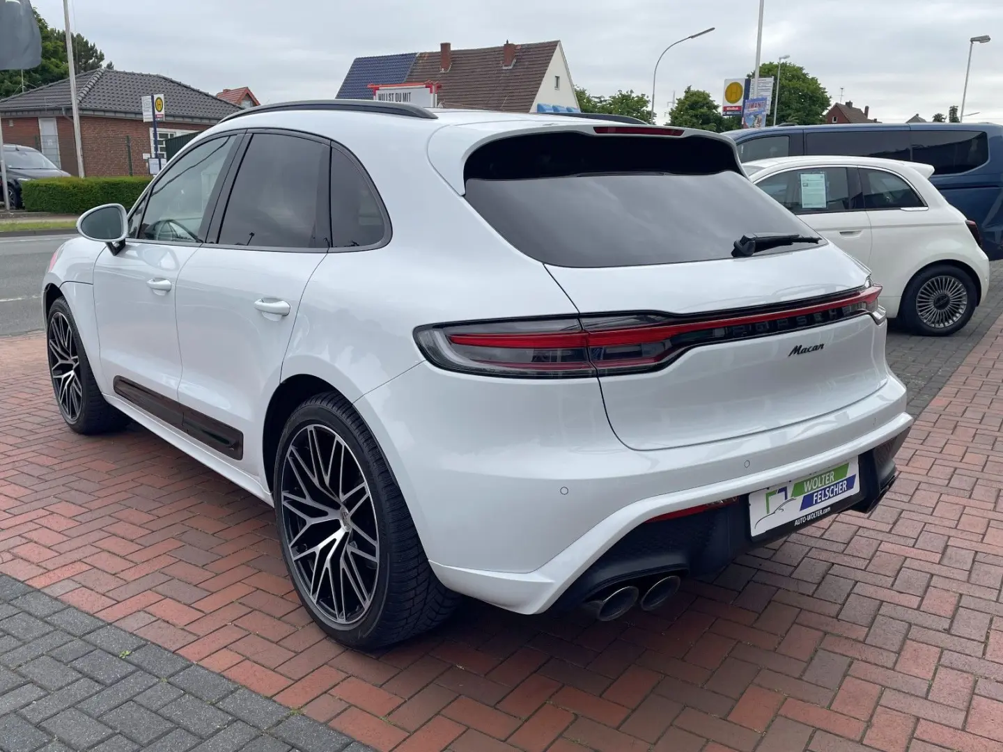 Macan *21