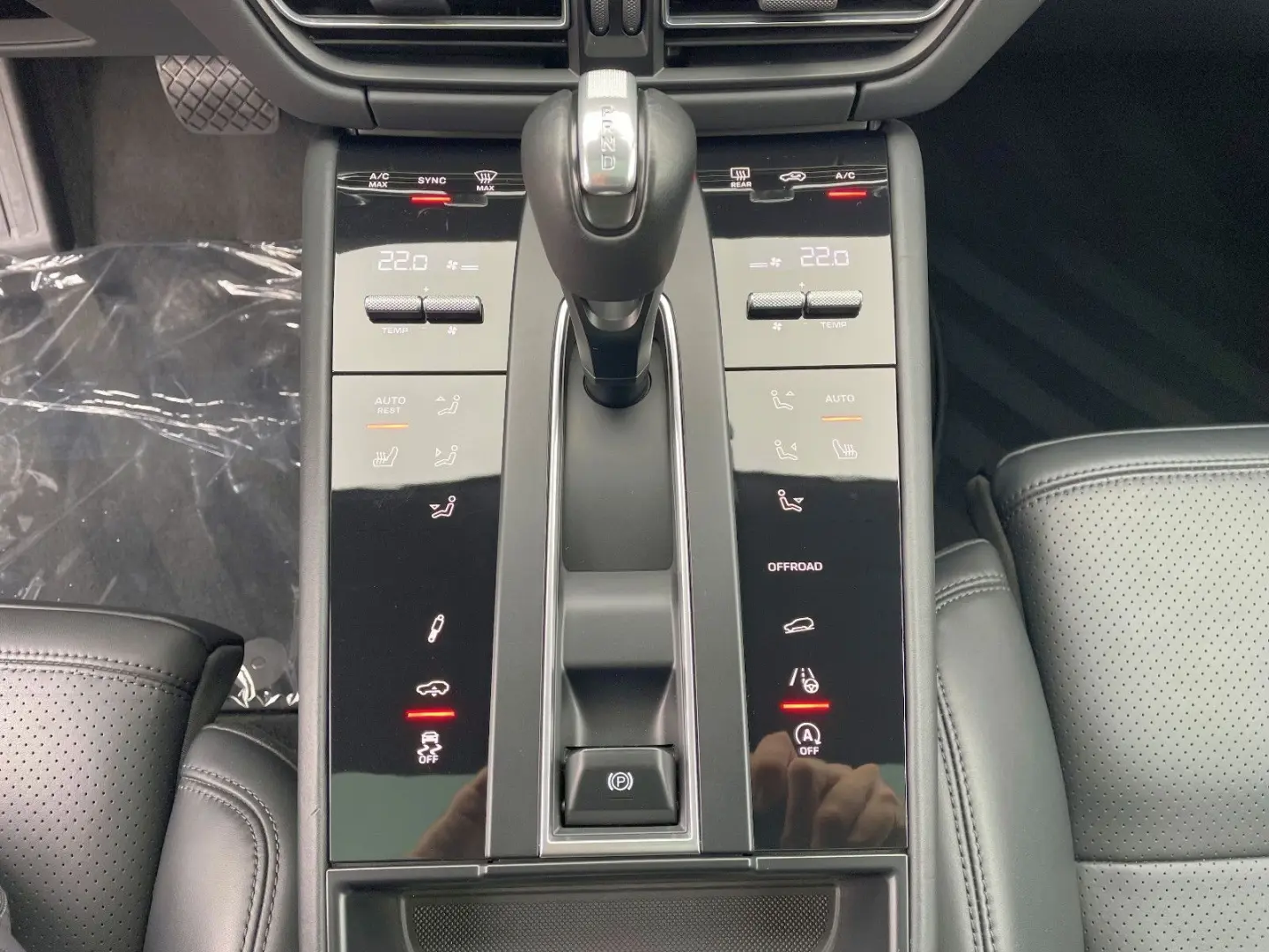 Macan *21