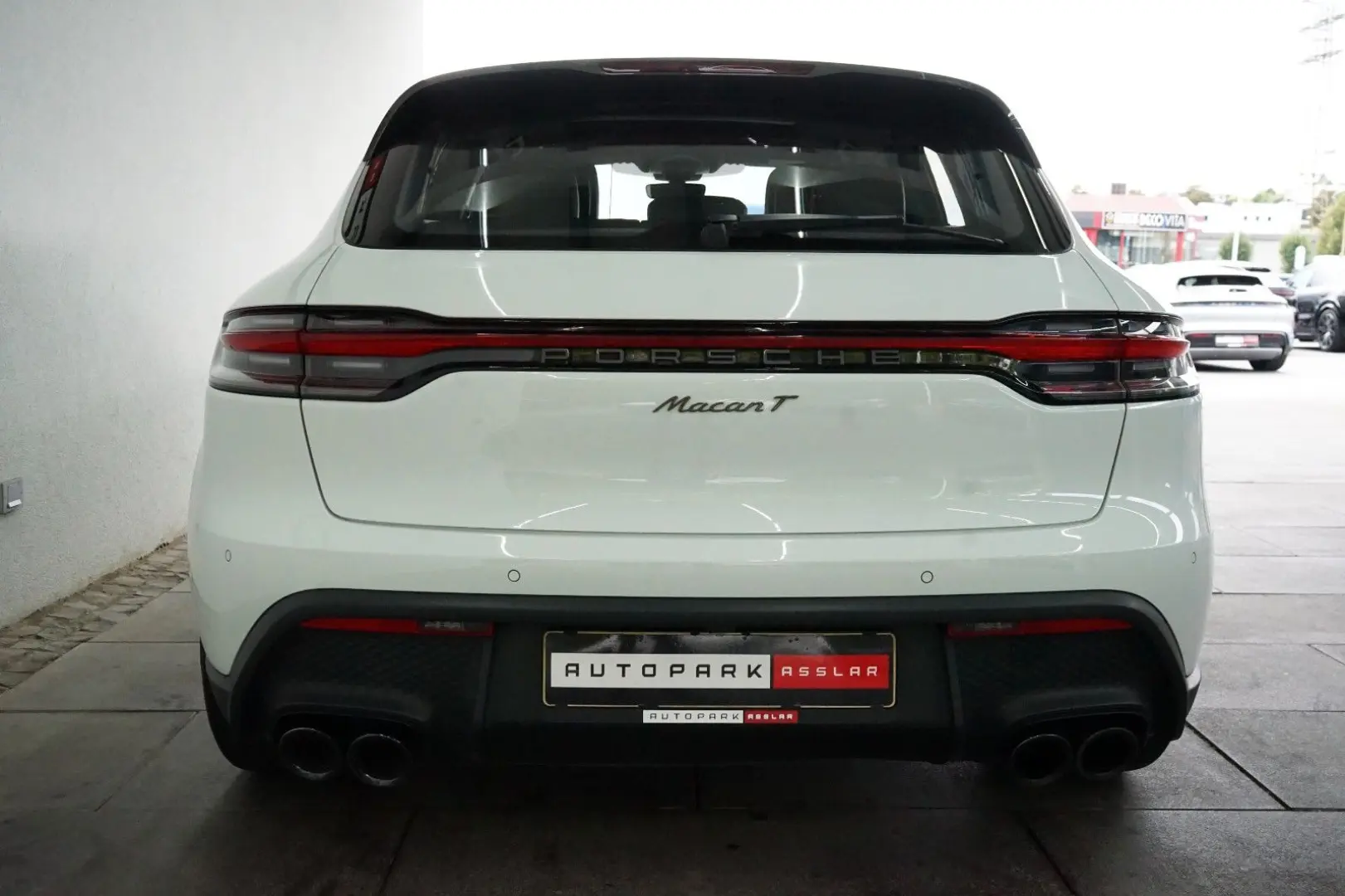 Macan T MY23/LUFT/PANO/AHK/ACC/18W/360°KEYL/21z