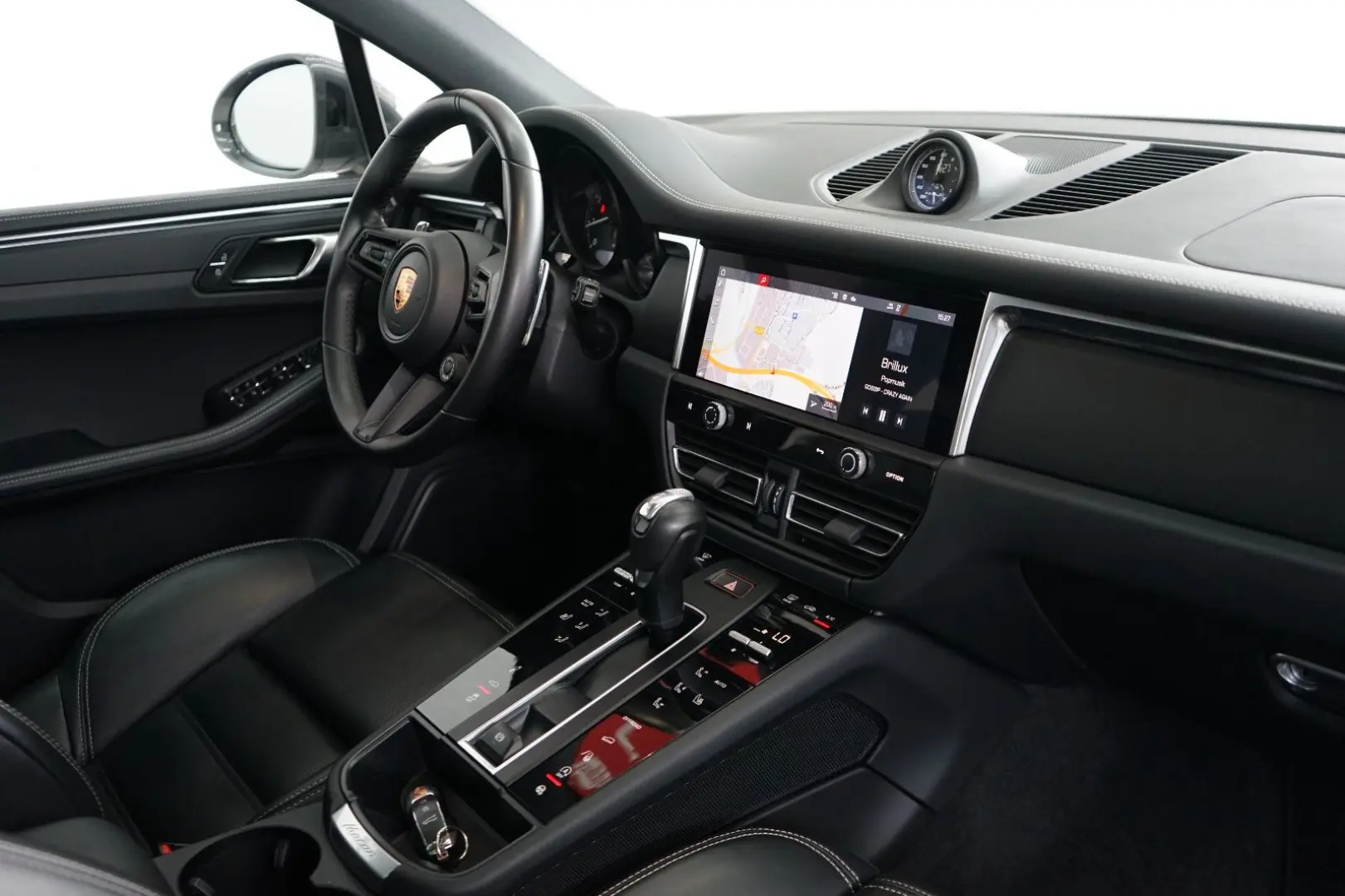 Macan T MY23/LUFT/PANO/AHK/ACC/18W/360°KEYL/21z