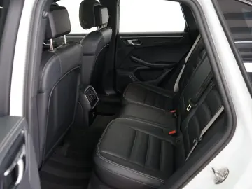 Macan T MY23/LUFT/PANO/AHK/ACC/18W/360°KEYL/21z