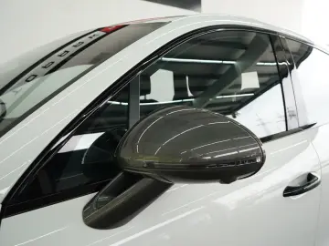 Macan T MY23/LUFT/PANO/AHK/ACC/18W/360°KEYL/21z