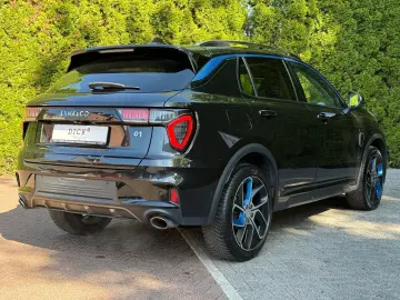 01 1.5 T Aut PHEV PANO+LED+NAVI+ACC+MEMO+SHZ+360