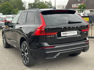 XC60 Ultimate Dark AWD