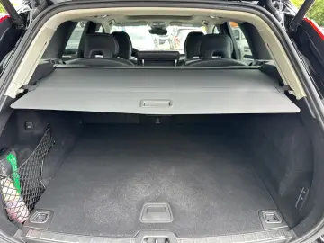XC60 Ultimate Dark AWD
