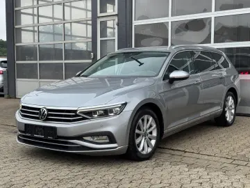 Passat Var. 2.0 TDI DSG AHK/CAM/IQ MATRIX/SHZ