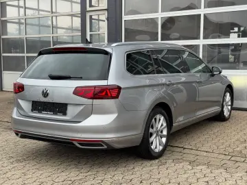 Passat Var. 2.0 TDI DSG AHK/CAM/IQ MATRIX/SHZ