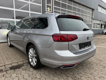 Passat Var. 2.0 TDI DSG AHK/CAM/IQ MATRIX/SHZ