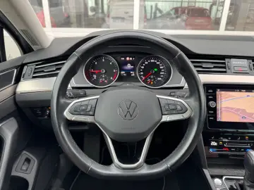 Passat Var. 2.0 TDI DSG AHK/CAM/IQ MATRIX/SHZ