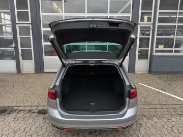 Passat Var. 2.0 TDI DSG AHK/CAM/IQ MATRIX/SHZ