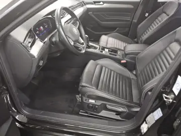Passat Var. 2.0 TDI Business Leder Navi AID H-K