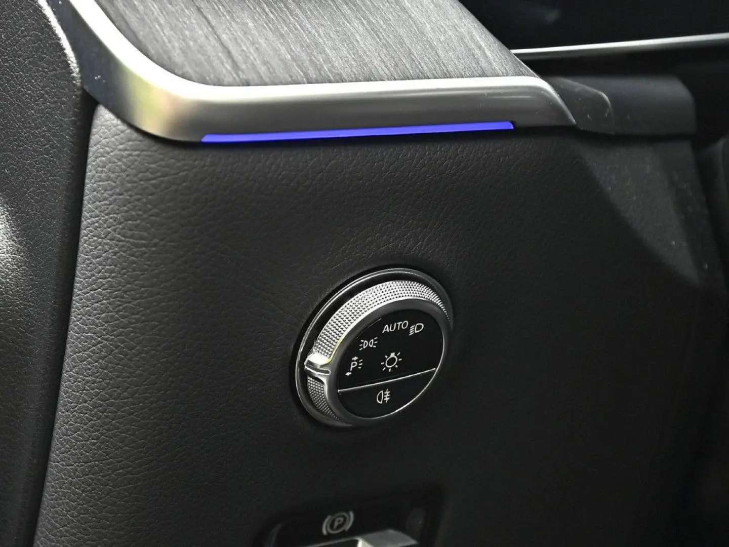 GLC 300 d 4M AMG Sport Premium AHK LED Pano Navi