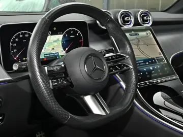 GLC 300 d 4M AMG Sport Premium AHK LED Pano Navi