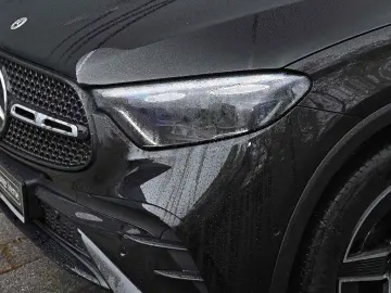 GLC 300 d 4M AMG Sport Premium AHK LED Pano Navi
