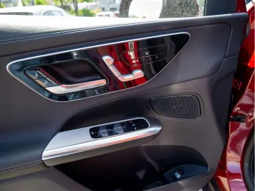 GLC 300 d 4M AMG Sport Premium AHK Standhz. LED