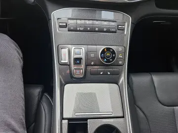 SANTA FE Trend Hybrid 4WD 1.6 T-GDI