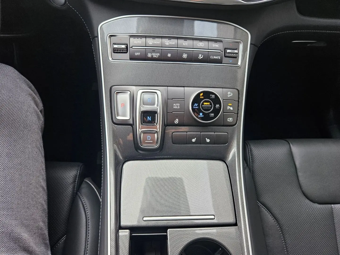 SANTA FE Trend Hybrid 4WD 1.6 T-GDI