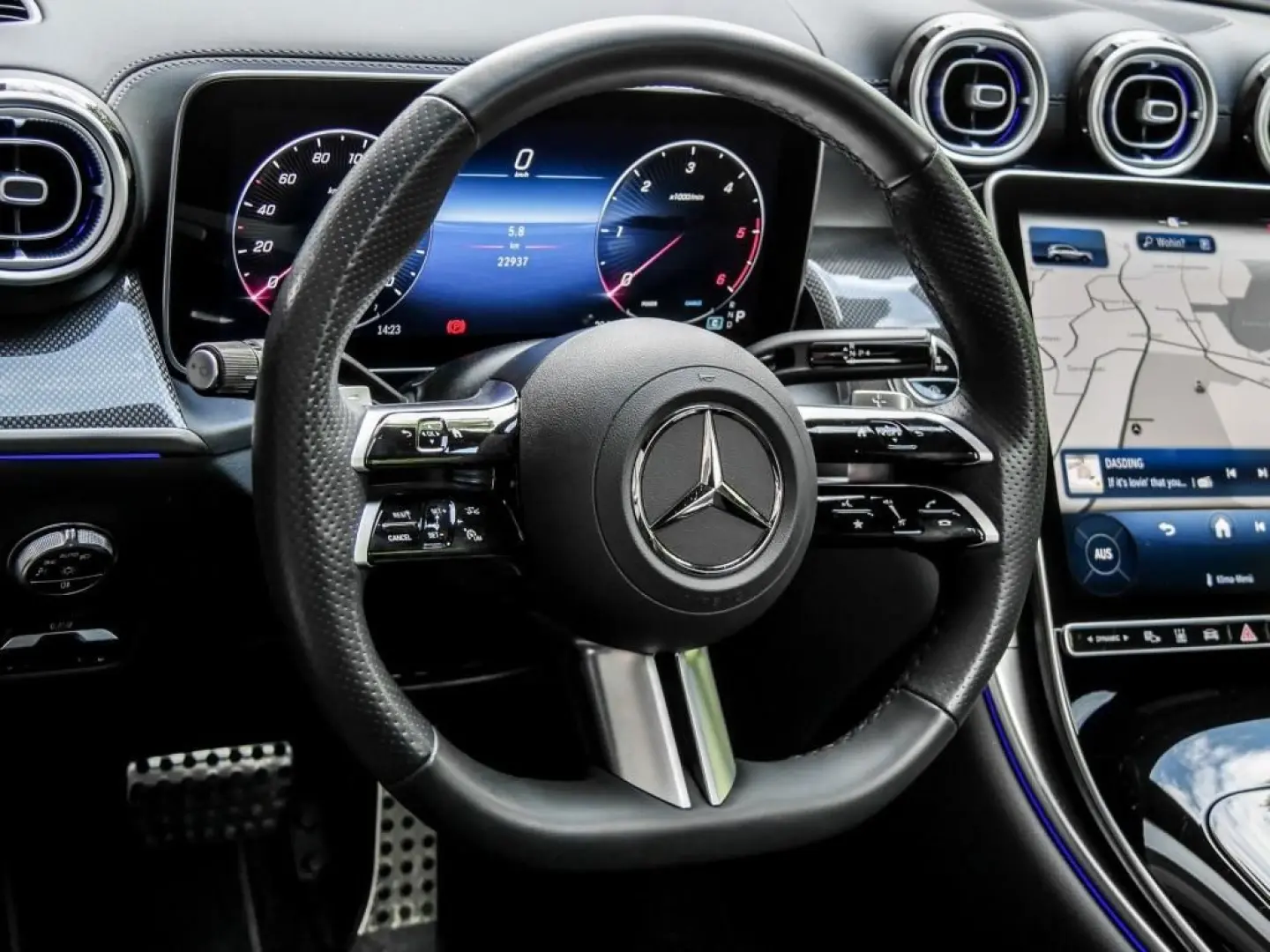 GLC 300 d 4M AMG/Digit/Pano/AHK/360/Stdhz/Night
