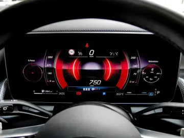 GLC 300 d 4M AMG/Digit/Pano/AHK/360/Stdhz/Night