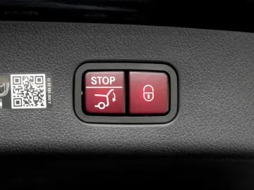 GLC 300 d 4M AMG/Digit/Pano/AHK/360/Stdhz/Night