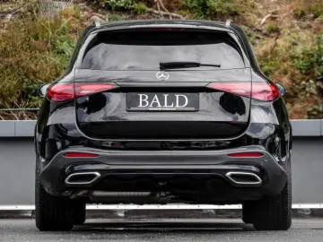 GLC 300 d 4M AMG/Digit/Pano/AHK/360/Stdhz/Night