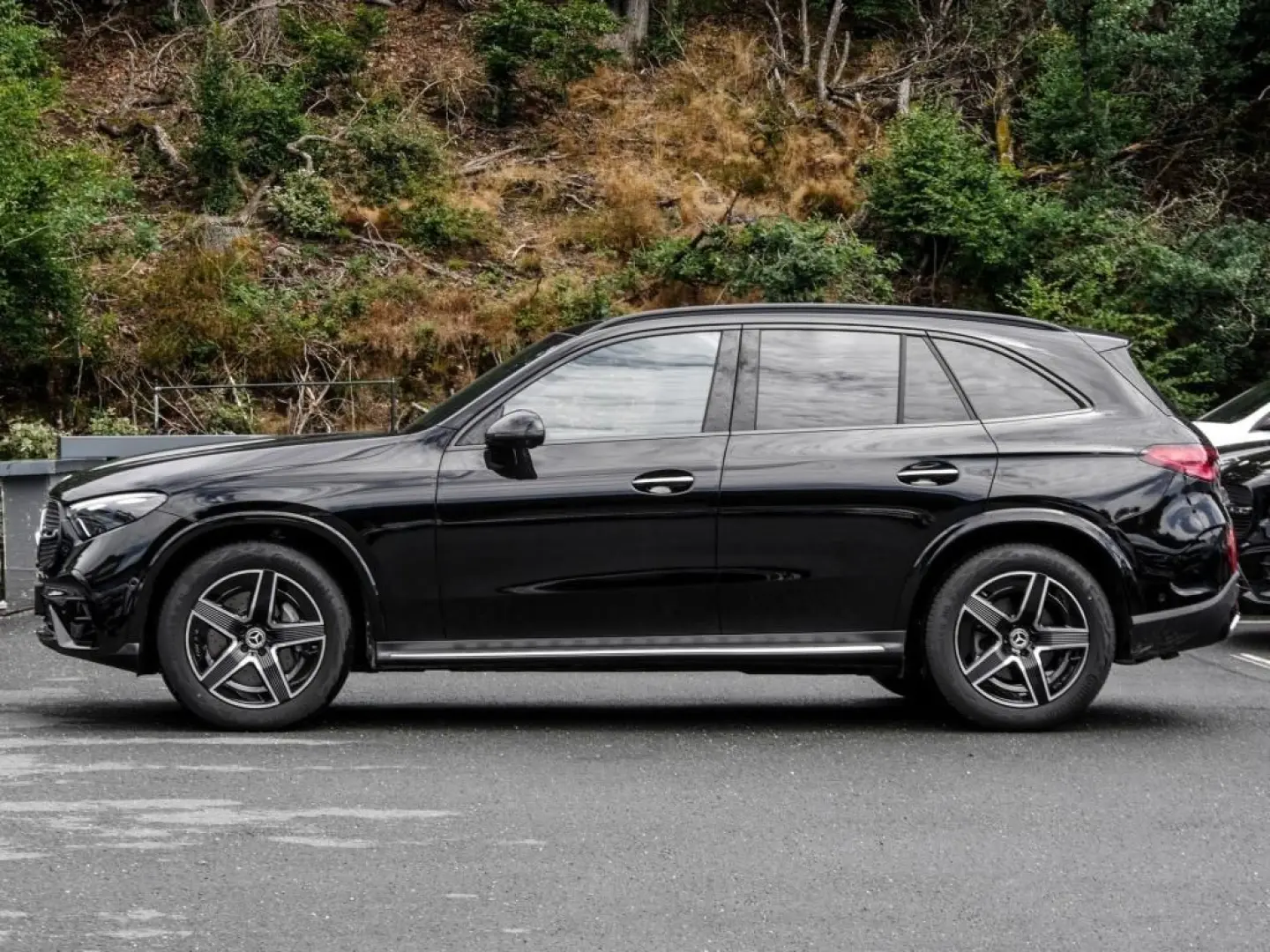 GLC 300 d 4M AMG/Digit/Pano/AHK/360/Stdhz/Night