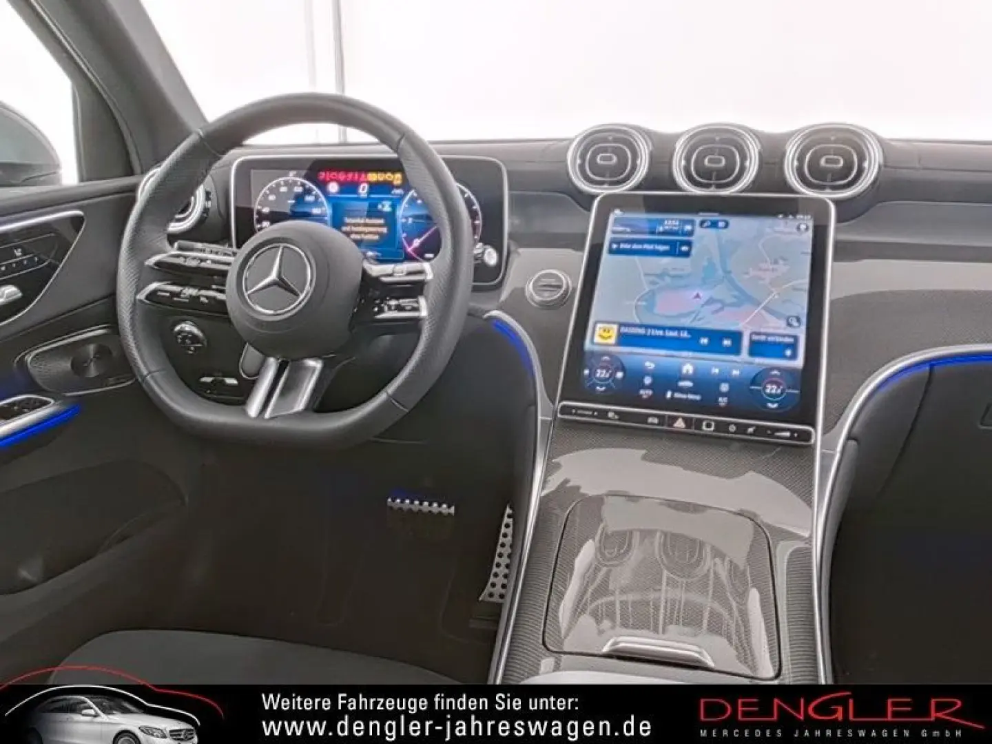 GLC 300 d 4M TECHNIK-PAKET*AHK*360*PANO AMG Line