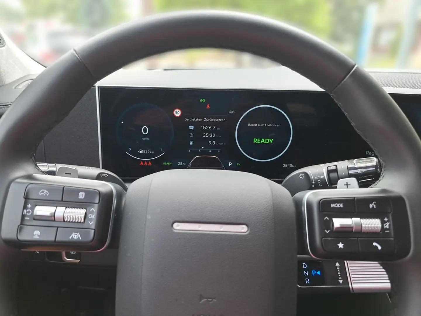 Santa Fe 1.6 T-GDI Hybrid 215 PS 4WD Signature
