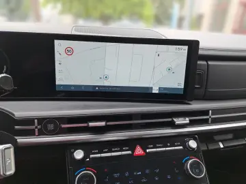 Santa Fe 1.6 T-GDI Hybrid 215 PS 4WD Signature