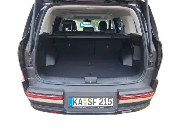 Santa Fe 1.6 T-GDI Hybrid 215 PS 4WD Signature