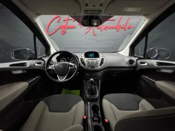 Ford Tourneo Courier 1.0 benzină, 5 locuri, An 2017
