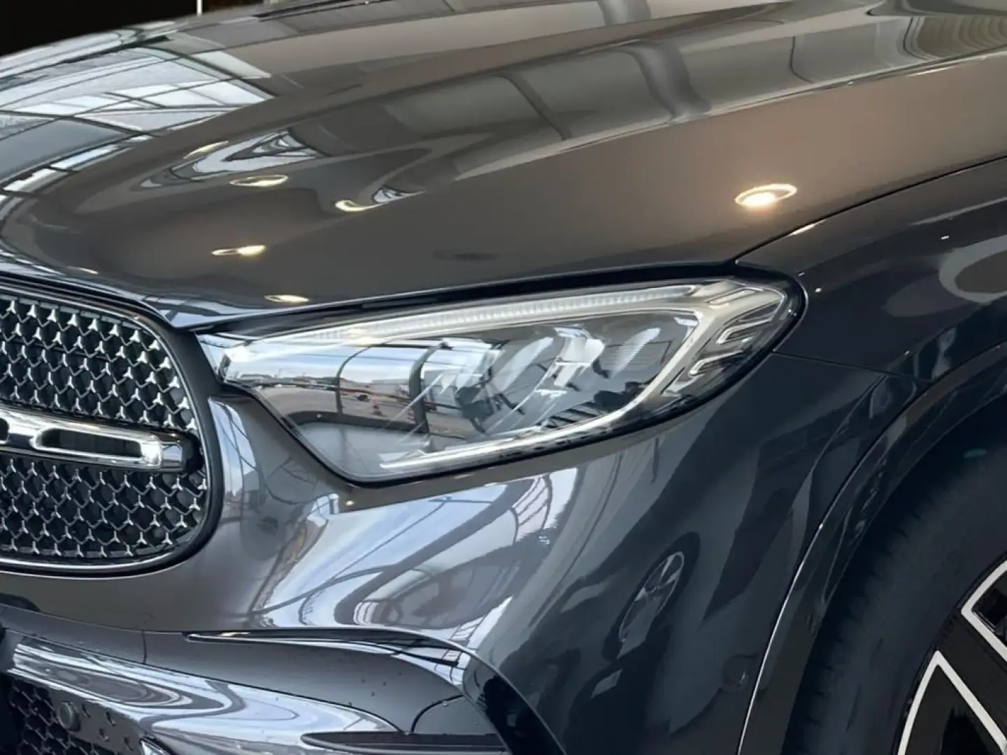 GLC 220 d 4M EDITION AMG-Line+Night+AHK+DISTRON