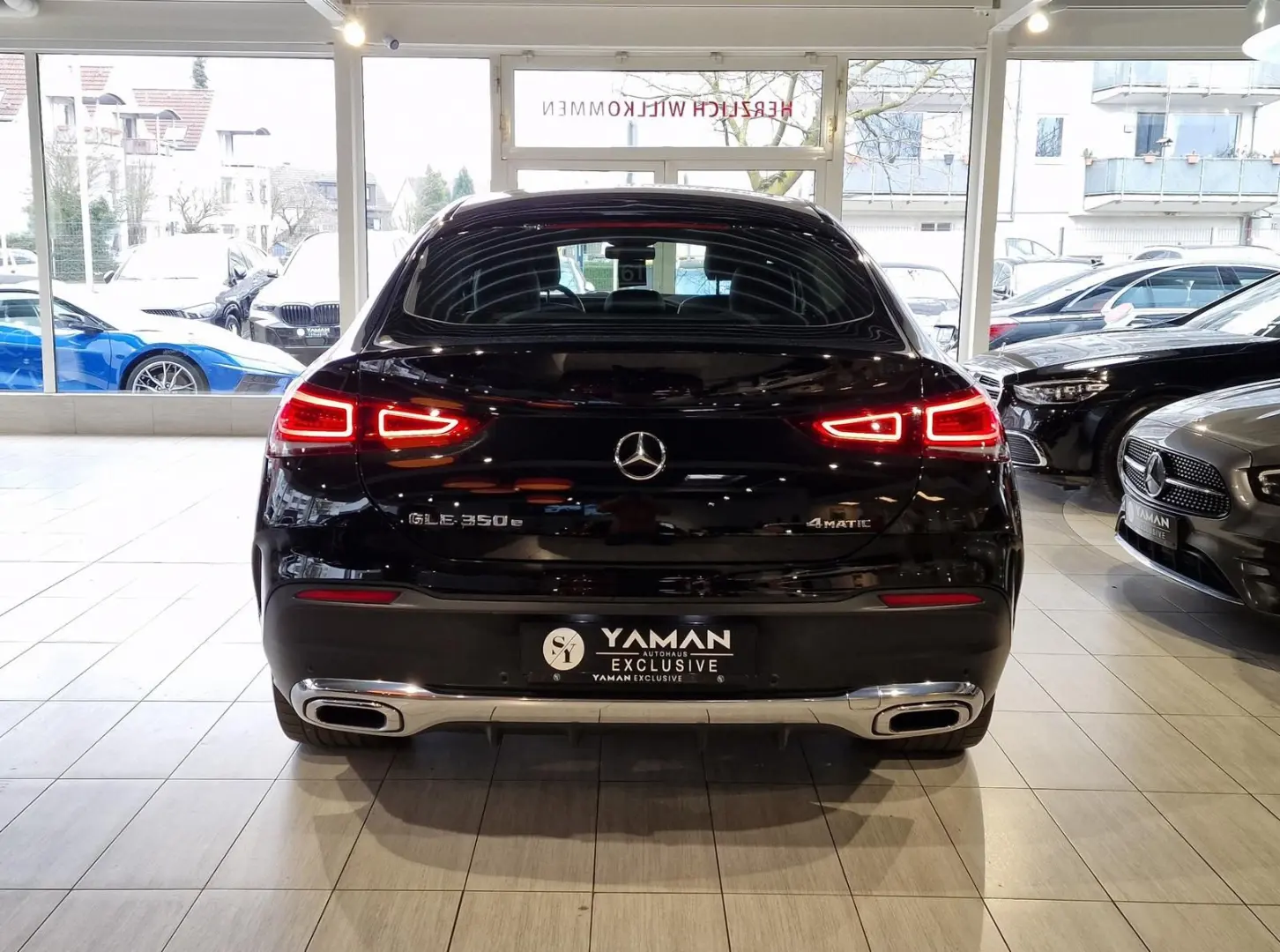 GLE 350e 4M Coupe*AMG*Pano*Airm*Burm*HUD*Distr+