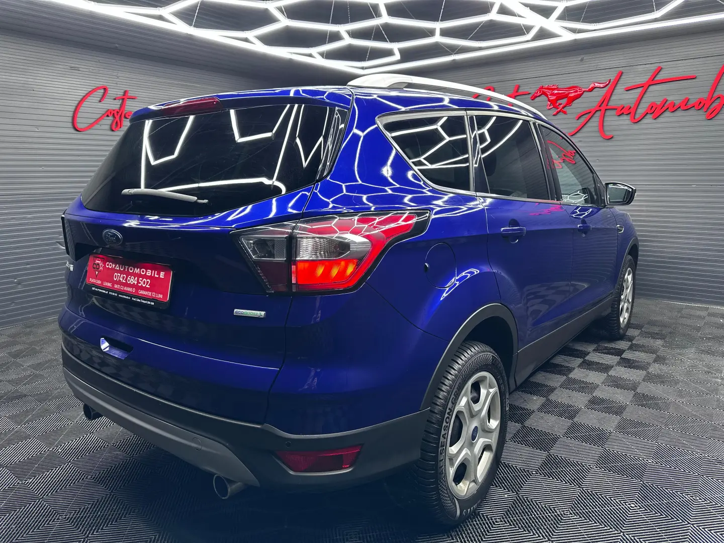 FORD KUGA TREND 1.5 benzina, Incalzire volan, An 2018