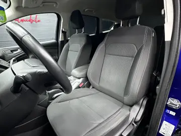 FORD KUGA TREND 1.5 benzina, Incalzire volan, An 2018