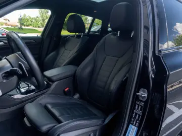 BMW X4 xDrive 20i