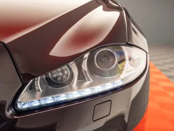 Jaguar XJ Long 5.0 - 510cp
