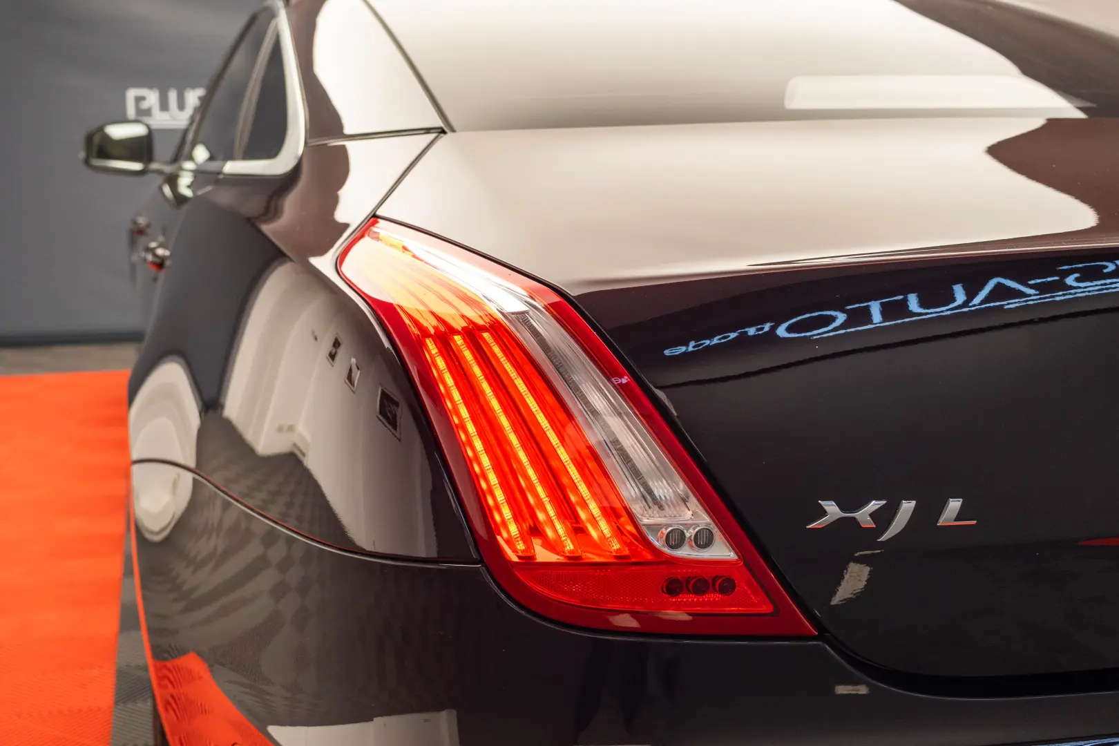 Jaguar XJ Long 5.0 - 510cp