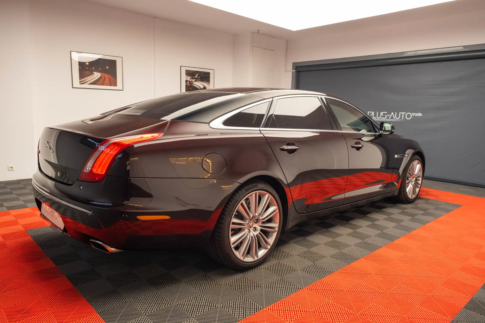 Jaguar XJ Long 5.0 - 510cp