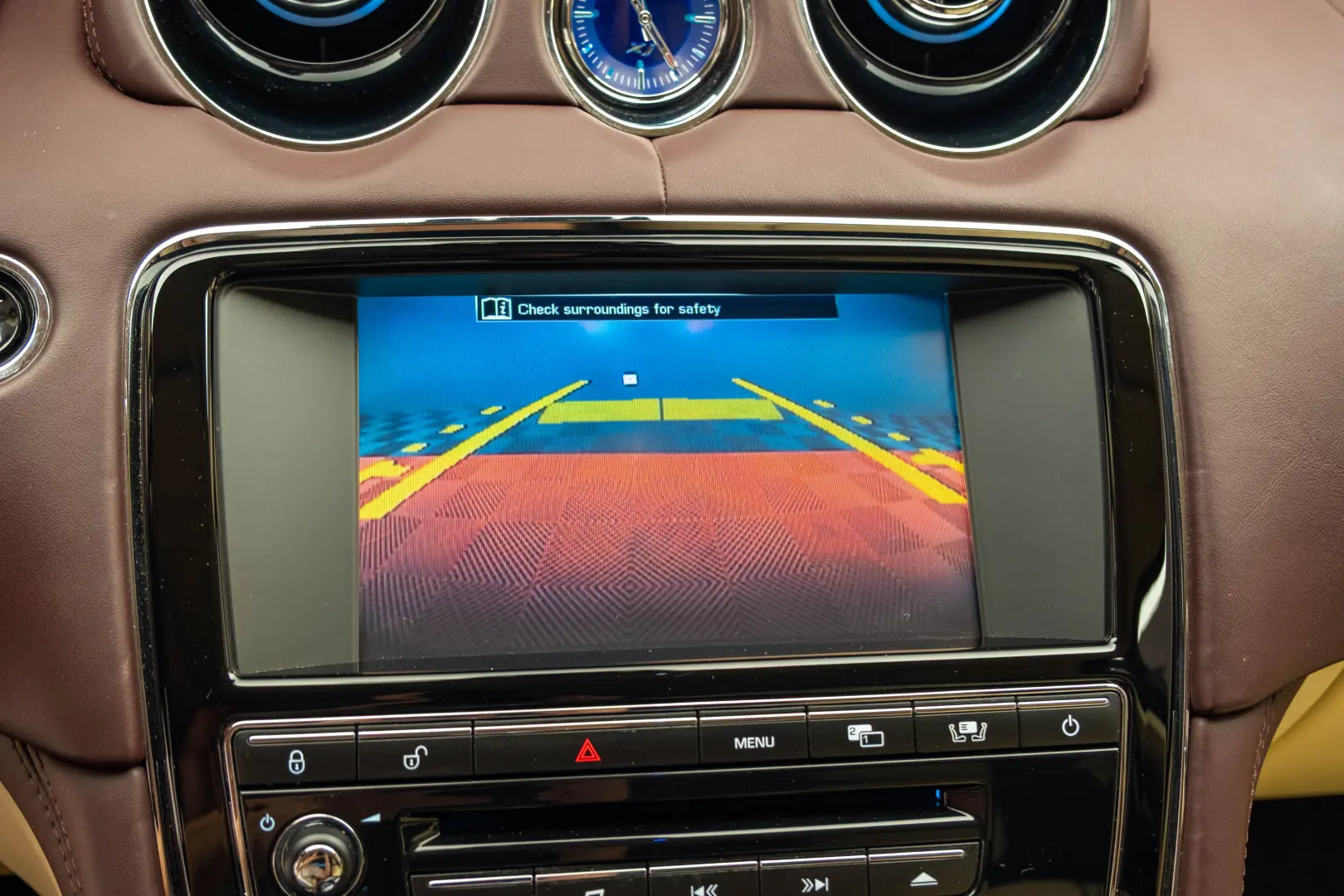 Jaguar XJ Long 5.0 - 510cp