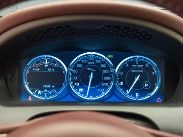 Jaguar XJ Long 5.0 - 510cp