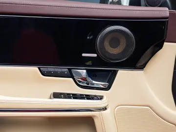 Jaguar XJ Long 5.0 - 510cp