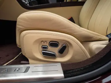 Jaguar XJ Long 5.0 - 510cp