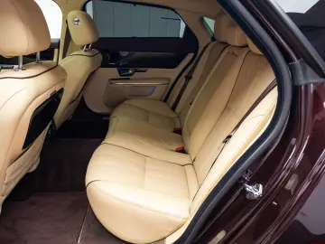 Jaguar XJ Long 5.0 - 510cp